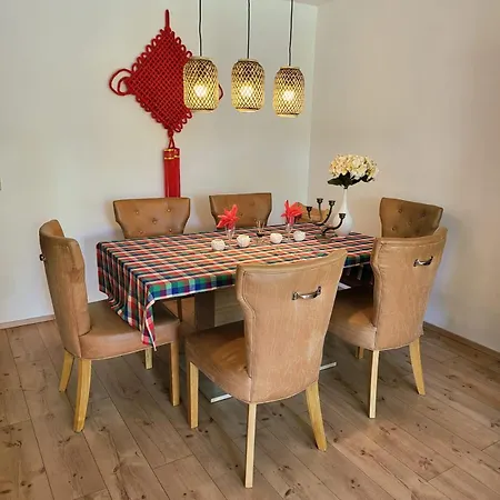 Renovated Garden-apartment, Next To Forest, On Mountain, Free Parking شقة سخوناخ